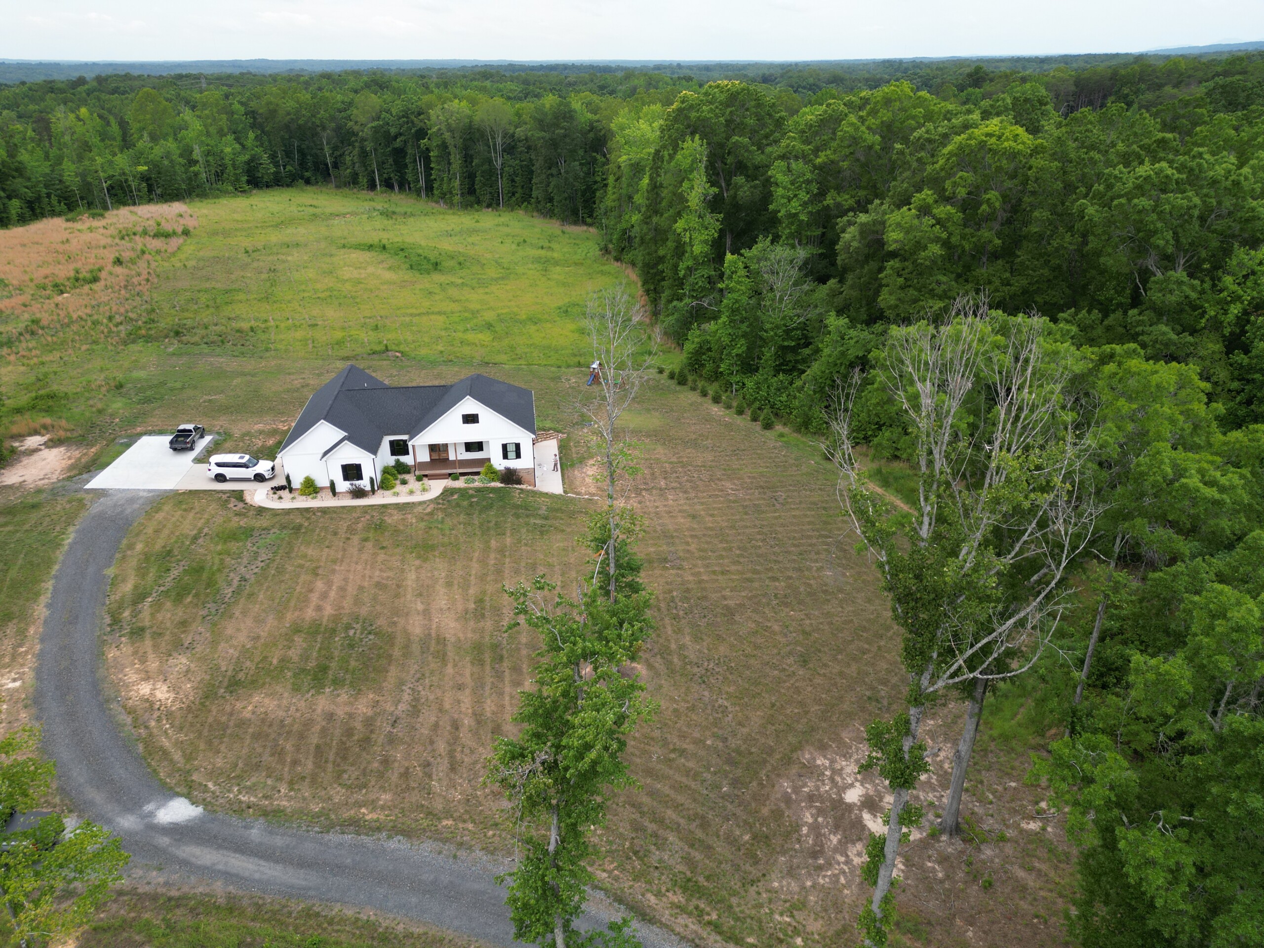 2498 Settle Bridge Rd