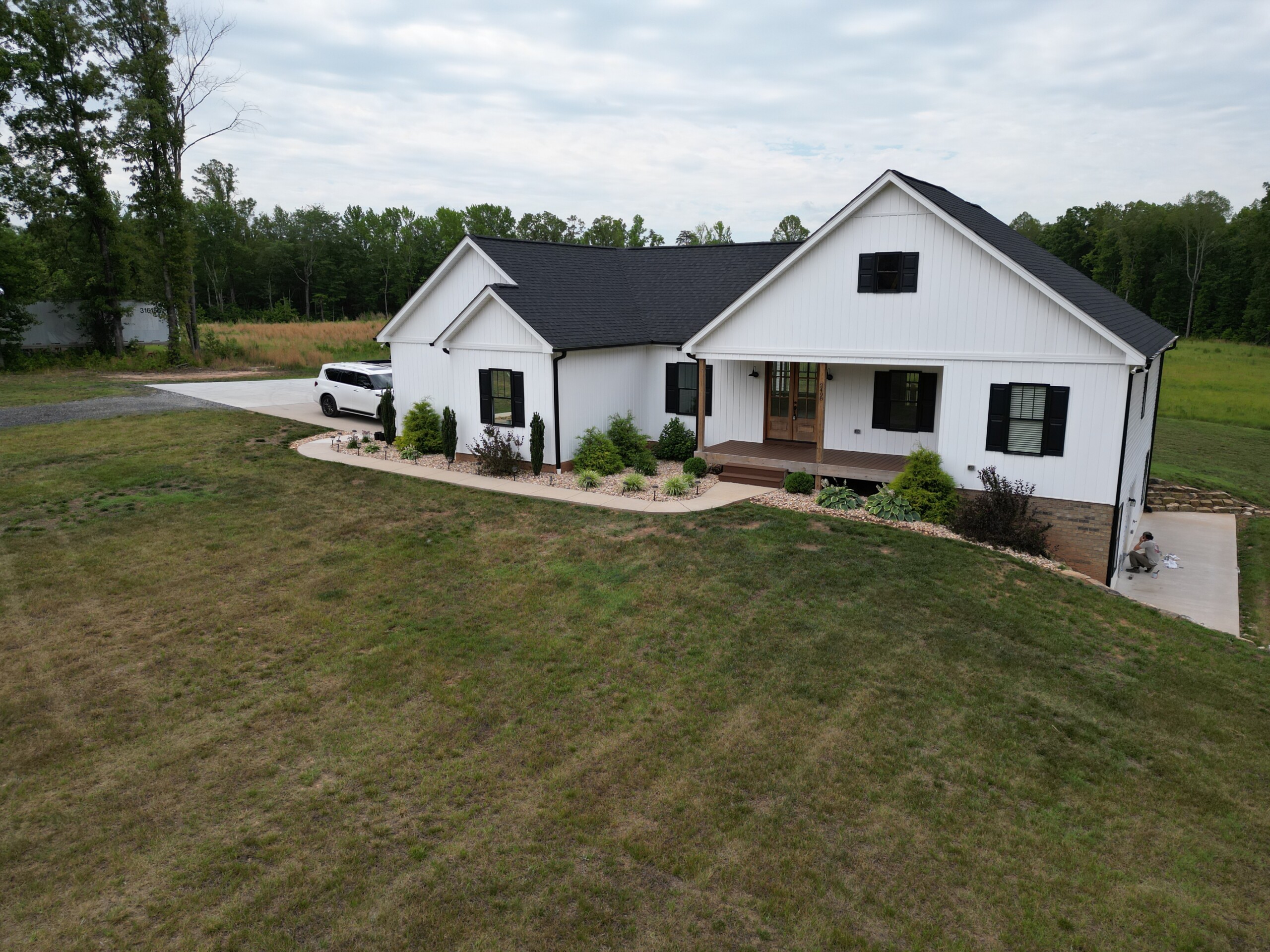 2498 Settle Bridge Rd
